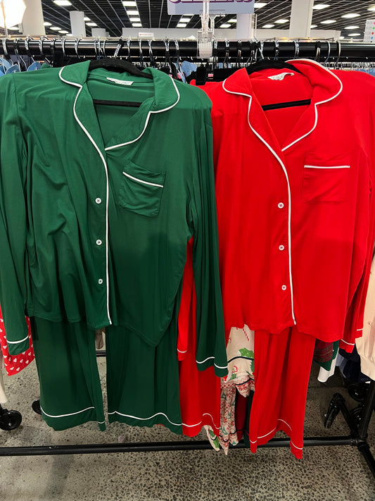 Cozy Christmas Pajamas - Green